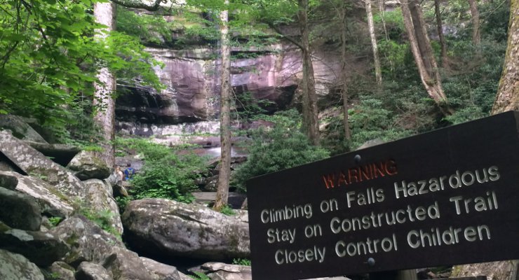 Image of Rainbow Falls Warning Sign